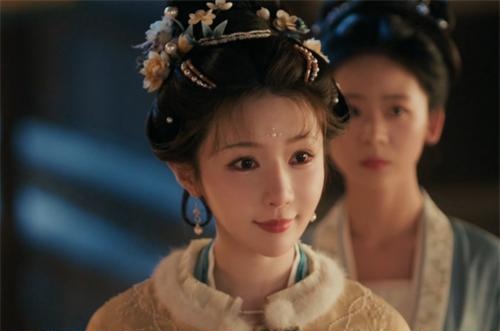 上淇《逐玉》与田曦薇情敌对决引爆全网话题